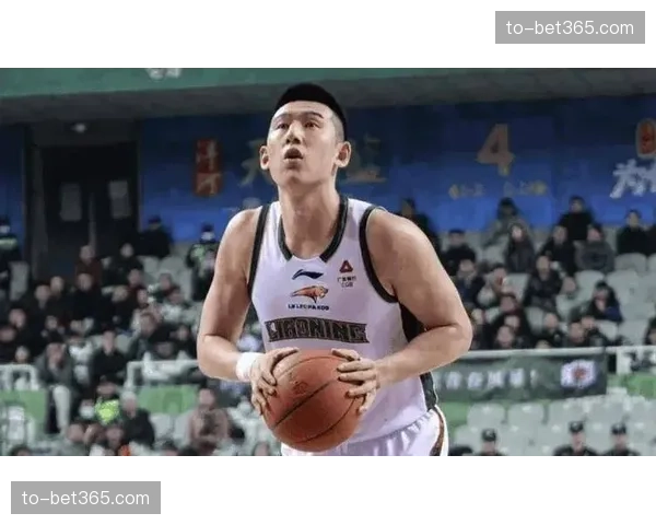 付豪开局阶段表现抢眼 辽宁前锋首节独得7分